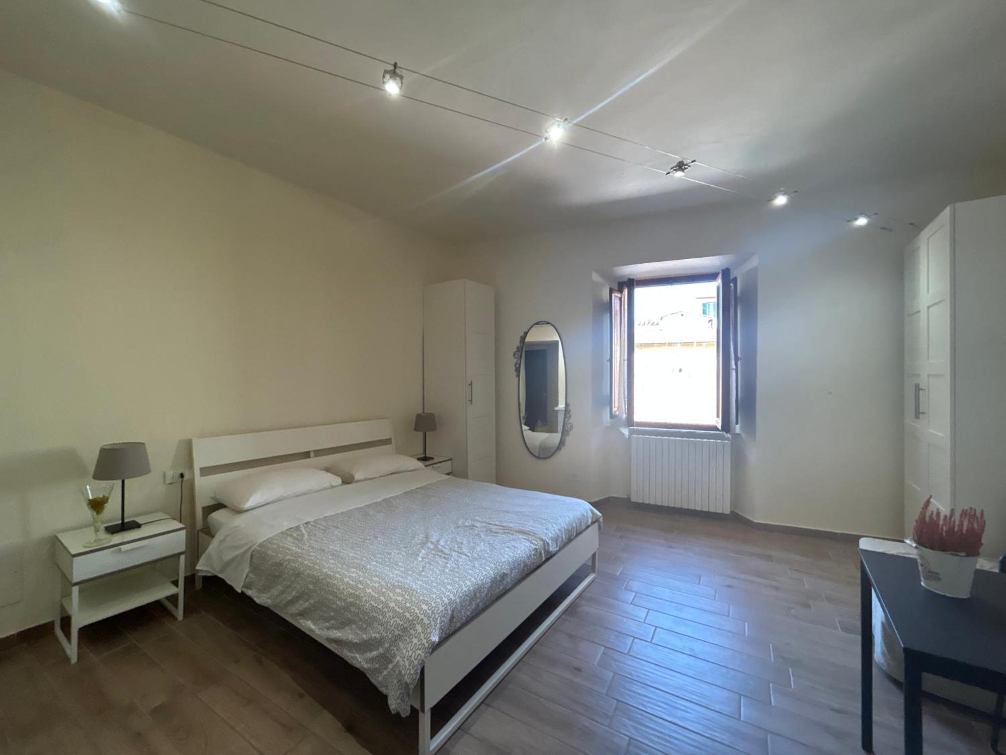 Apartment Nel Centro Della Citta ピストイア エクステリア 写真