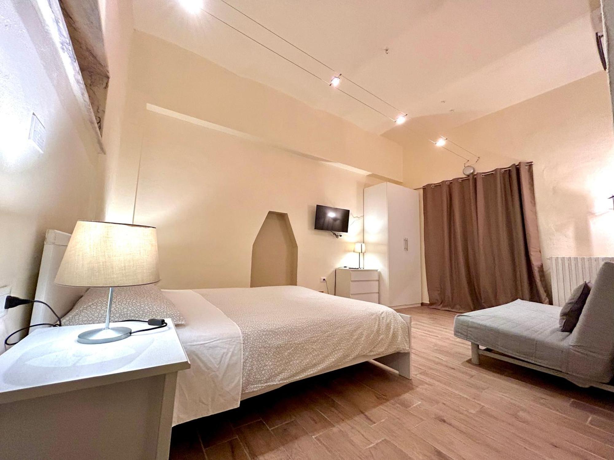 Apartment Nel Centro Della Citta ピストイア エクステリア 写真