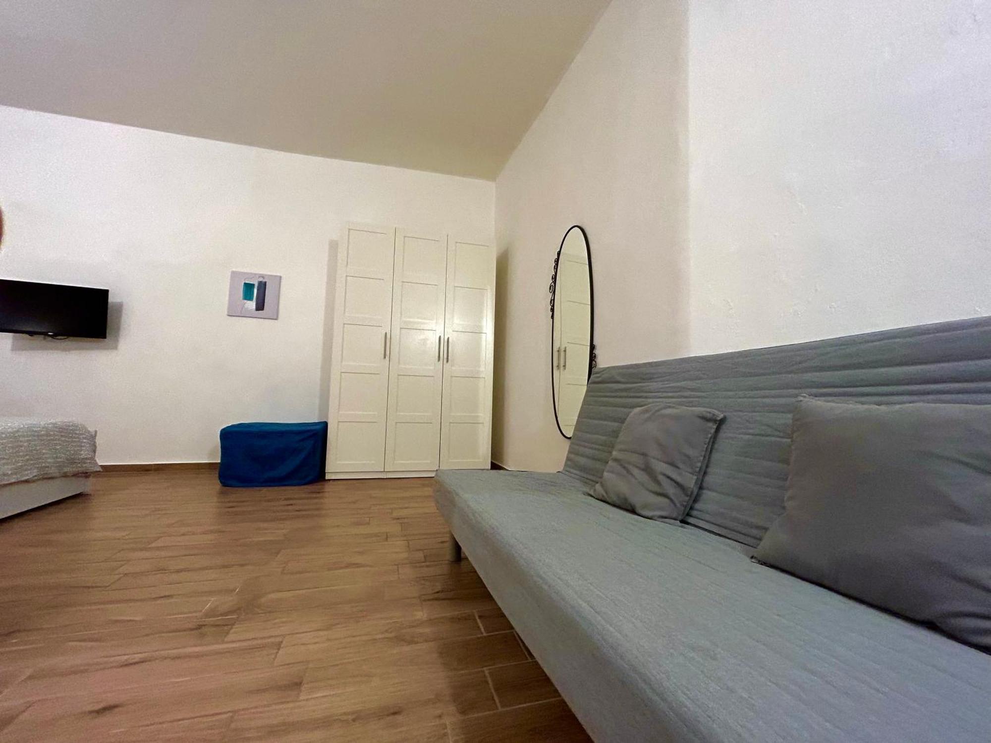Apartment Nel Centro Della Citta ピストイア エクステリア 写真